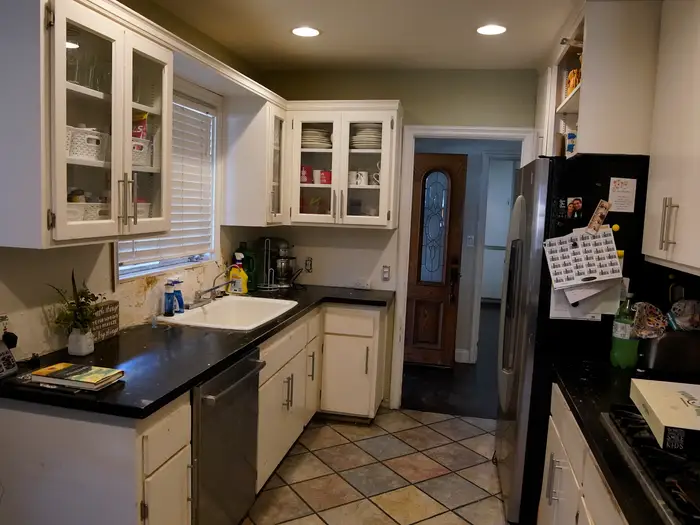 Kitchen before renovation